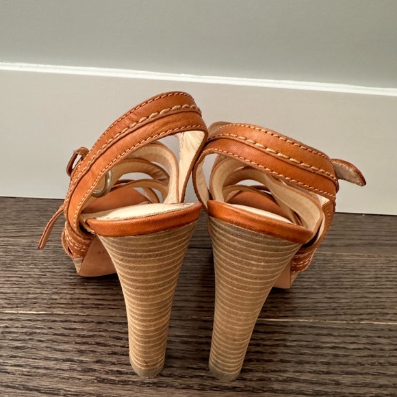 Leather Coach sandals 37.5 - Picture 3 of 6